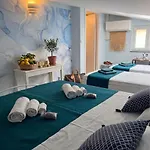 Beachfront Apartment Sea View & Terrace Costa Azzurra Grado