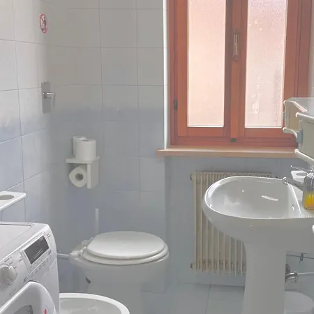 Mit Meerblick Am Costa Azzura Apartman