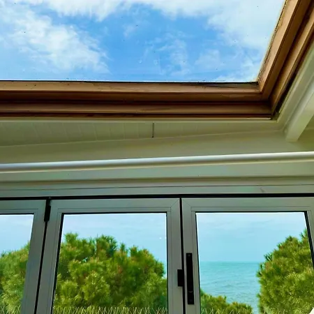 Beachfrontgrado Seaview Costa Azzurra *
