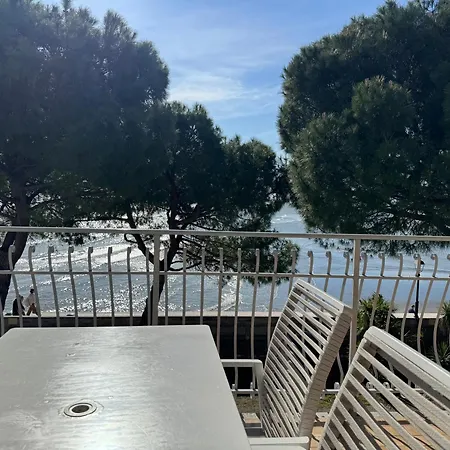 Appartement Beachfrontgrado Seaview Costa Azzurra