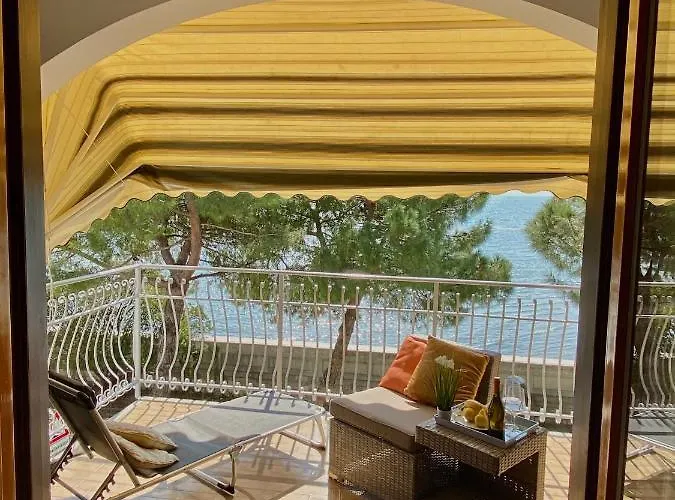 Mit Meerblick Am Costa Azzura Appartement