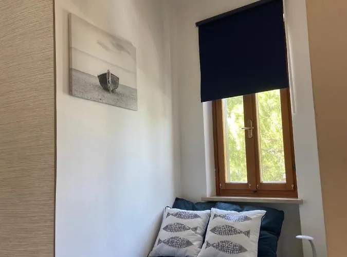 Appartement Mit Meerblick Am Costa Azzura *